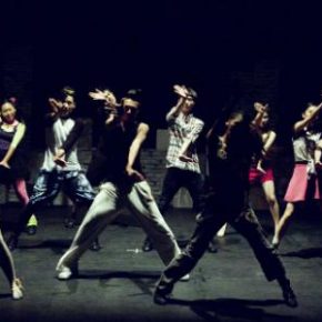 Aprende a bailar Krumping Aprende a bailar Krumping