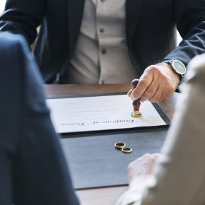 Aprende sobre contratación laboral y seguridad social